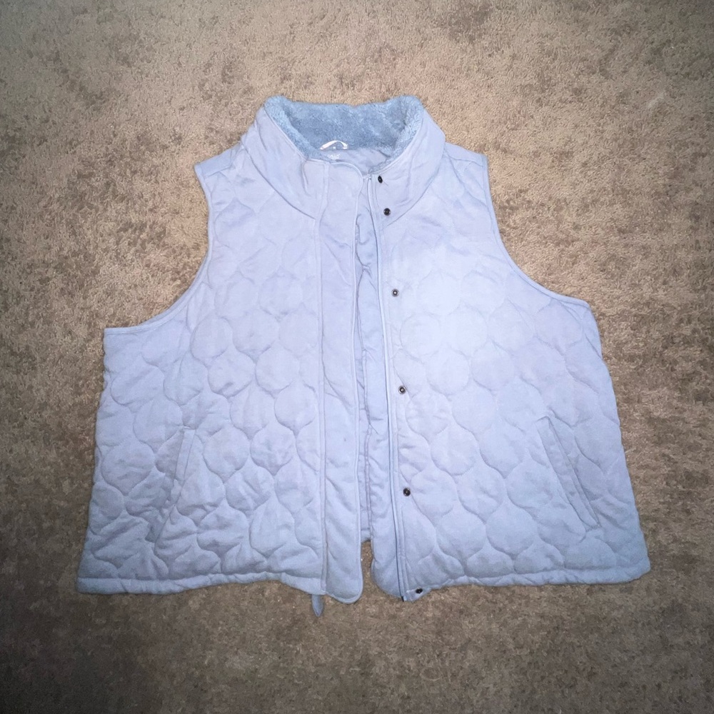 Light blue vest